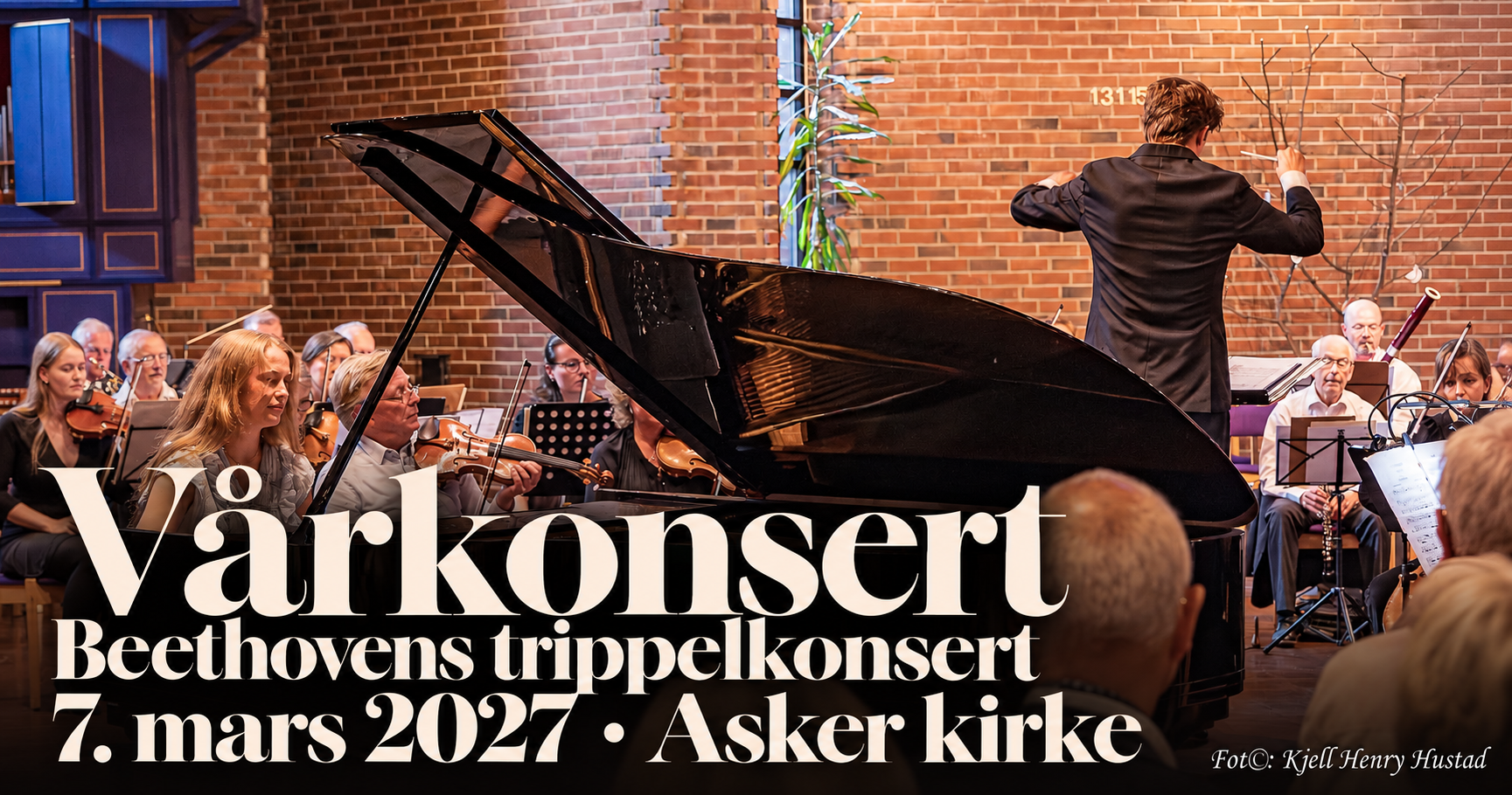 Vårkonsert 7. mars, plakat med arkivfoto av pianist og orkester